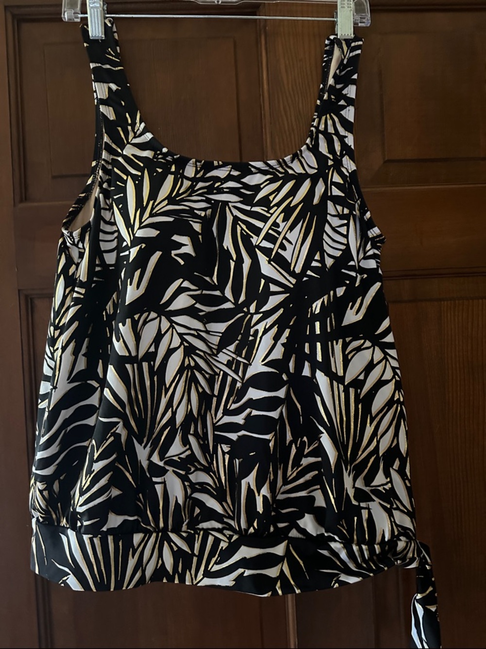 Swimsuits For All Black, White & Gold Tropical One-Piece Swim top